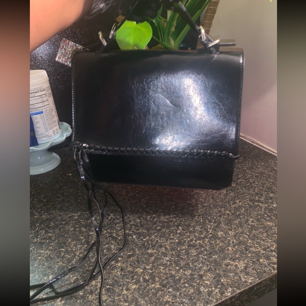 Calvin Klein Black Flap Bag
🚨REMOVING SOON🚨